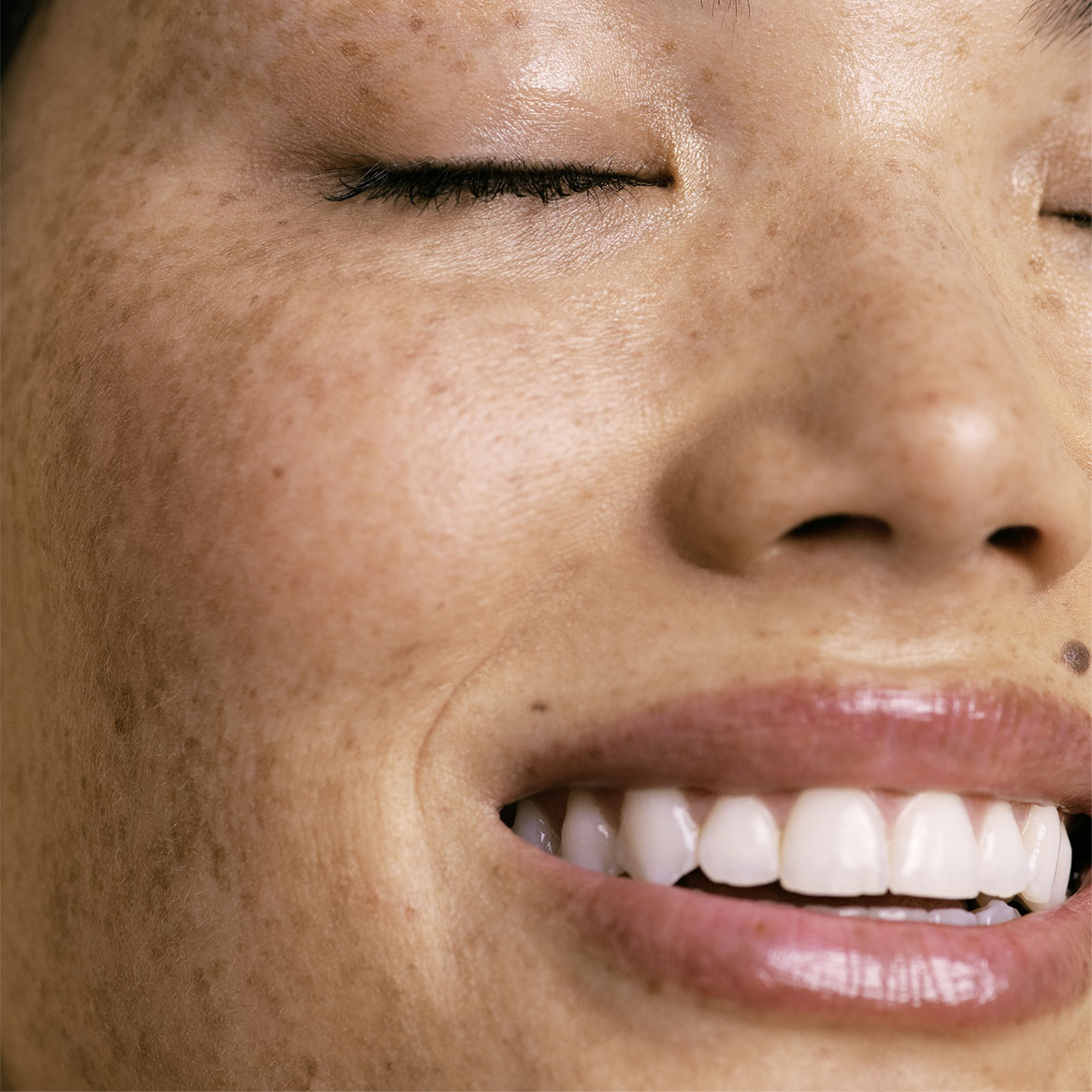 REVERSE Brightening Regimen